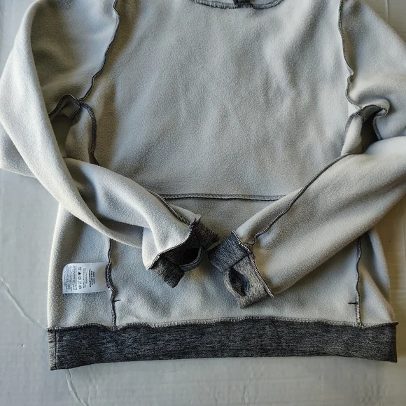 Nike Therma-Fit Hoodie Gray Youth Size XL Sweatshirt Thumb Holes Stain Repel - Picture 5 of 16